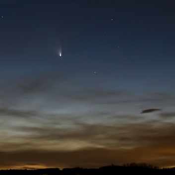 Komet Panstarrs am Abendhimmel